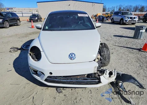 2017 Volkswagen Beetle Se z USA, uszkodzony, nr VIN 3VWJ17AT7HM607439